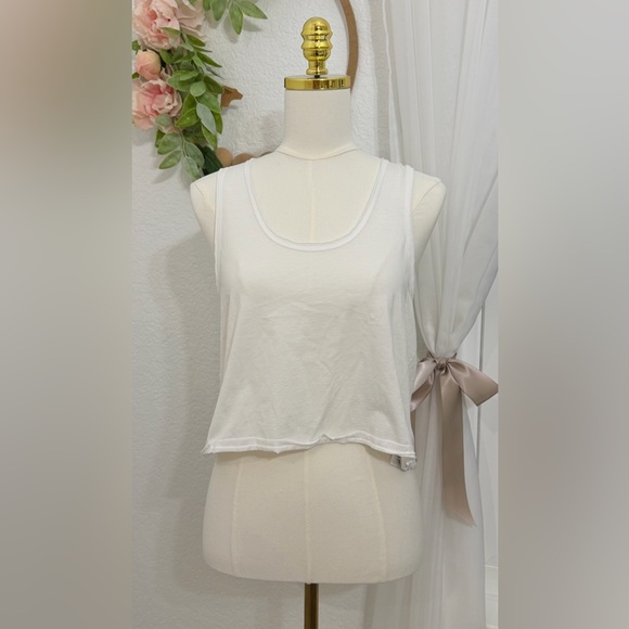 One Teaspoon Tops - NEW ONE TEASPOON White Raw Hem Cropped Tank - Size M/L - NEW Retails $88